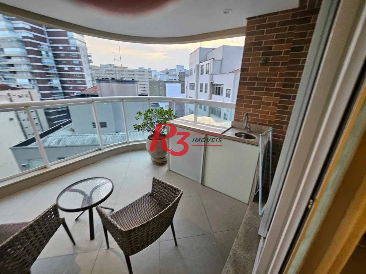 Apartamento à venda, 45 m² por R$ 860.000,00 - Pompéia - Santos/SP