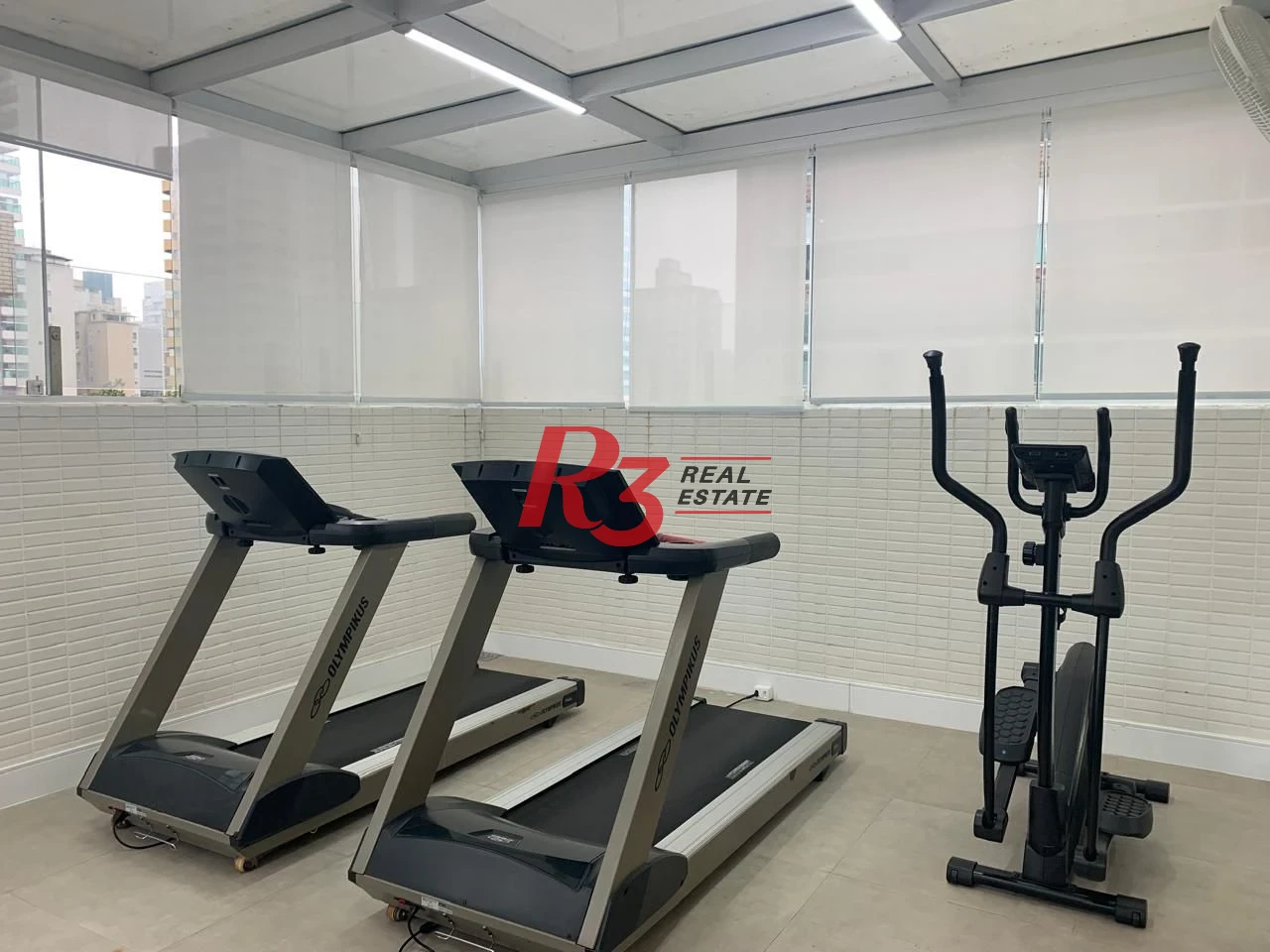 Apartamento para alugar, 181 m² por R$ 17.790,00/mês - Gonzaga - Santos/SP