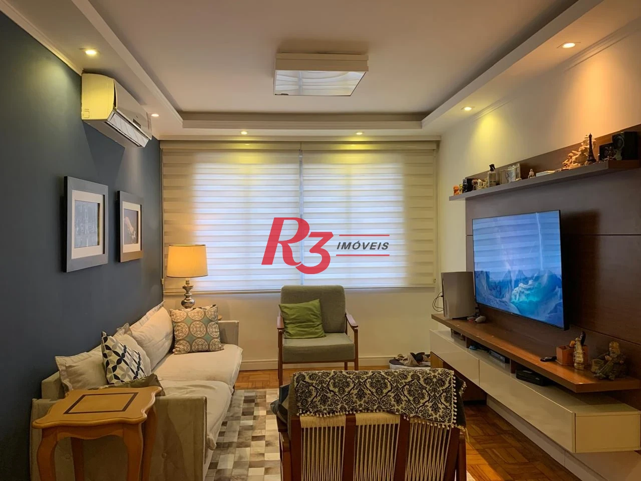 Apartamento com 2 dormitórios à venda, 80 m² por R$ 640.000,00 - Boqueirão - Santos/SP