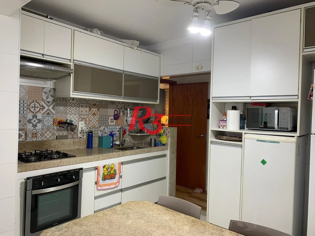Apartamento com 2 dormitórios à venda, 80 m² por R$ 640.000,00 - Boqueirão - Santos/SP