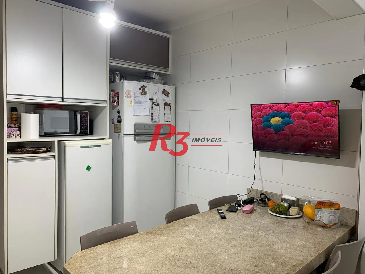 Apartamento com 2 dormitórios à venda, 80 m² por R$ 640.000,00 - Boqueirão - Santos/SP