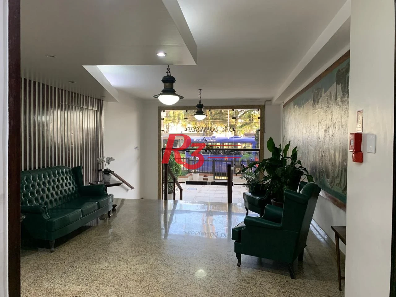 Apartamento com 2 dormitórios à venda, 80 m² por R$ 640.000,00 - Boqueirão - Santos/SP