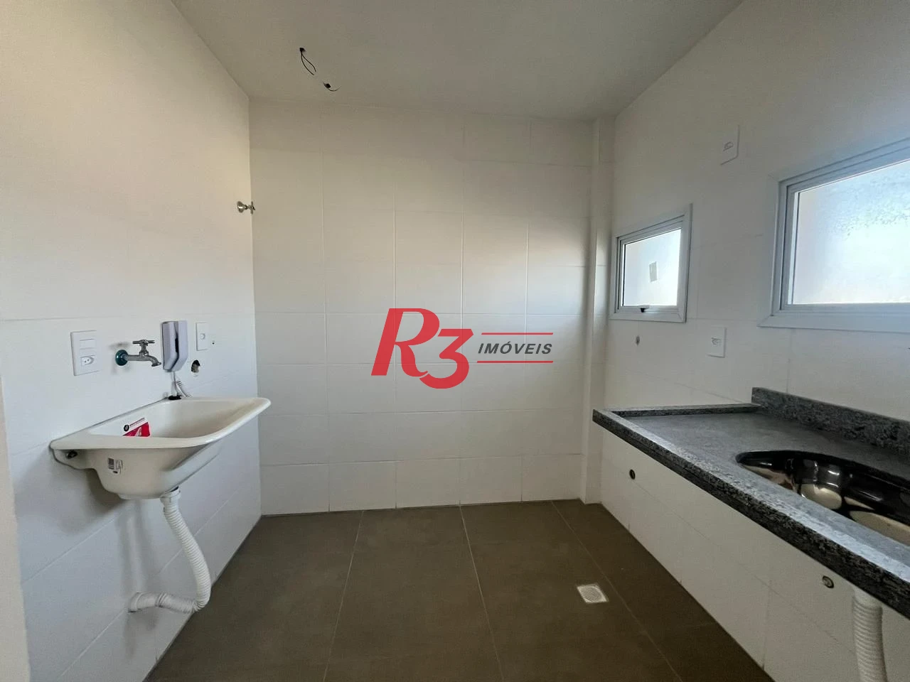 Apartamento à venda, 39 m² por R$ 375.000,00 - Estuário - Santos/SP