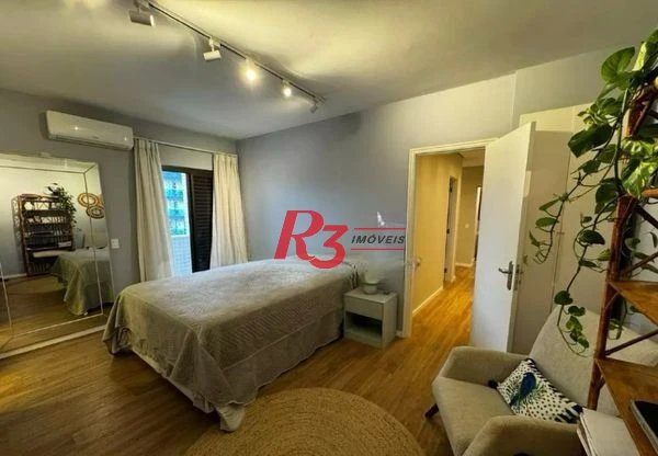 Apartamento com 2 dormitórios à venda, 116 m² por R$ 1.300.000,00 - Ponta da Praia - Santos/SP