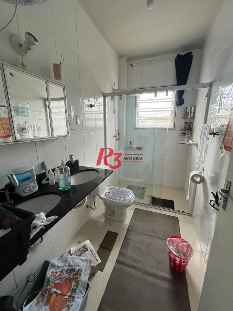 Sobrado com 3 dormitórios à venda, 115 m² por R$ 600.000,00 - Ponta da Praia - Santos/SP