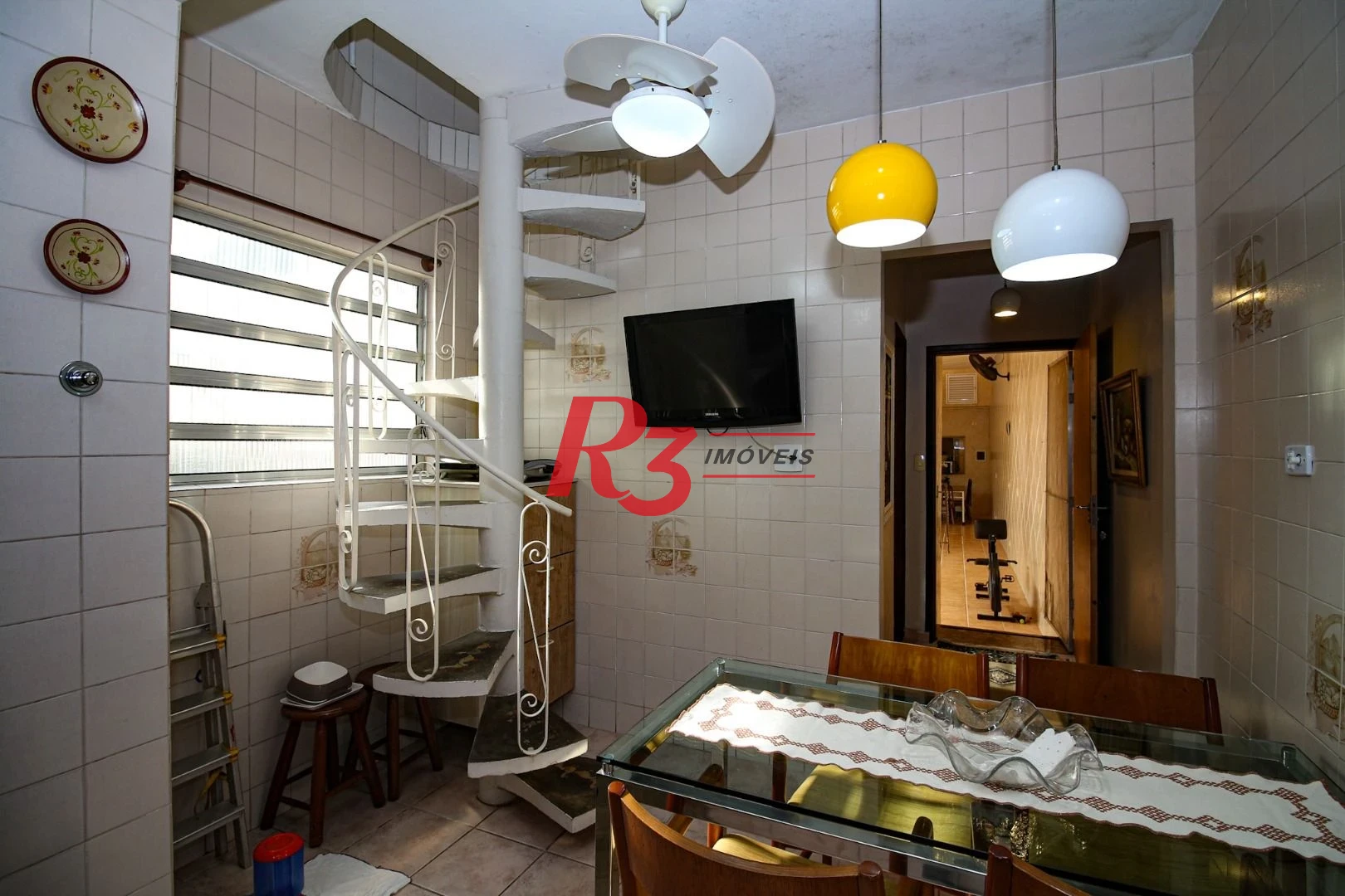 Casa com 3 dormitórios à venda, 350 m² por R$ 1.580.000,00 - Vila Belmiro - Santos/SP
