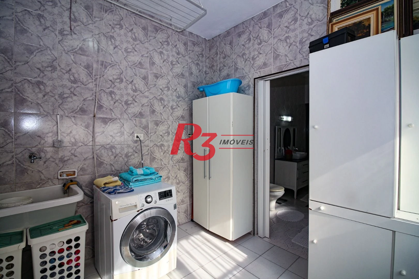 Casa com 3 dormitórios à venda, 350 m² por R$ 1.580.000,00 - Vila Belmiro - Santos/SP