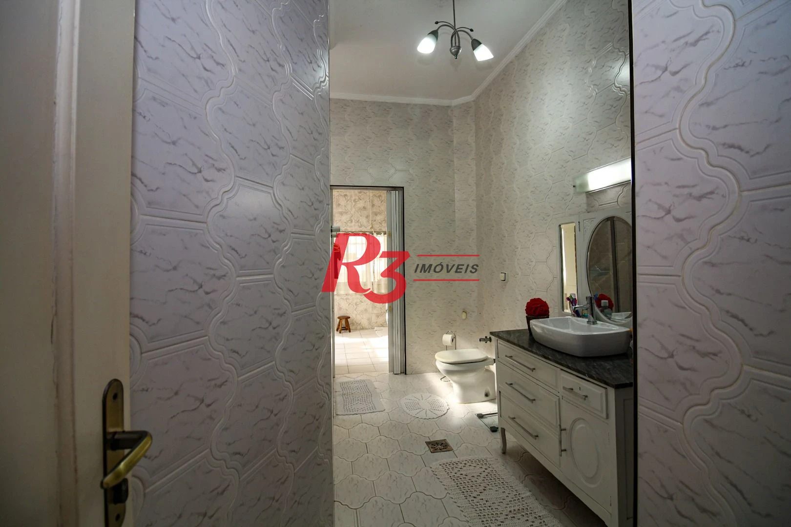 Casa com 3 dormitórios à venda, 350 m² por R$ 1.580.000,00 - Vila Belmiro - Santos/SP