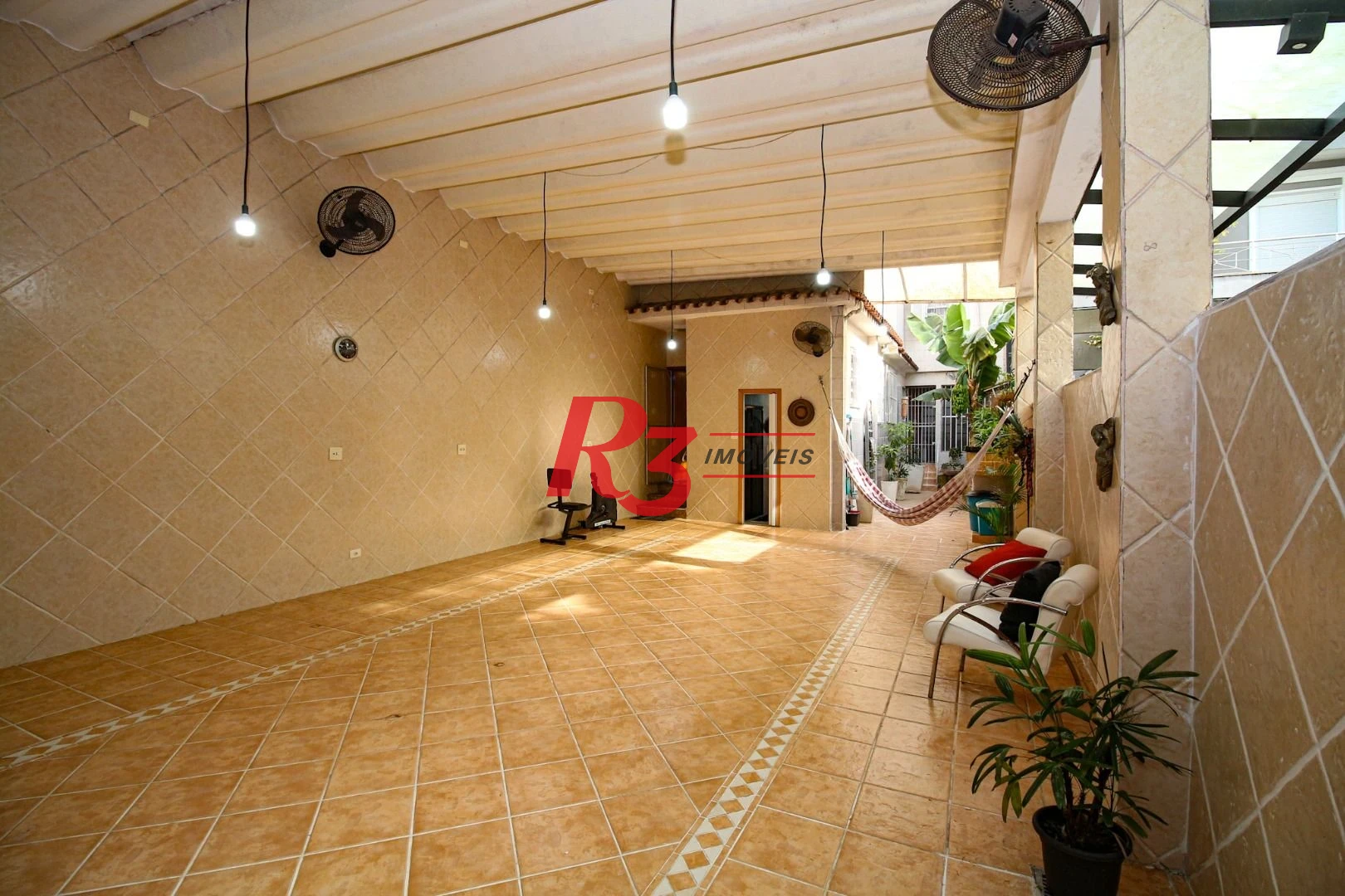 Casa com 3 dormitórios à venda, 350 m² por R$ 1.580.000,00 - Vila Belmiro - Santos/SP