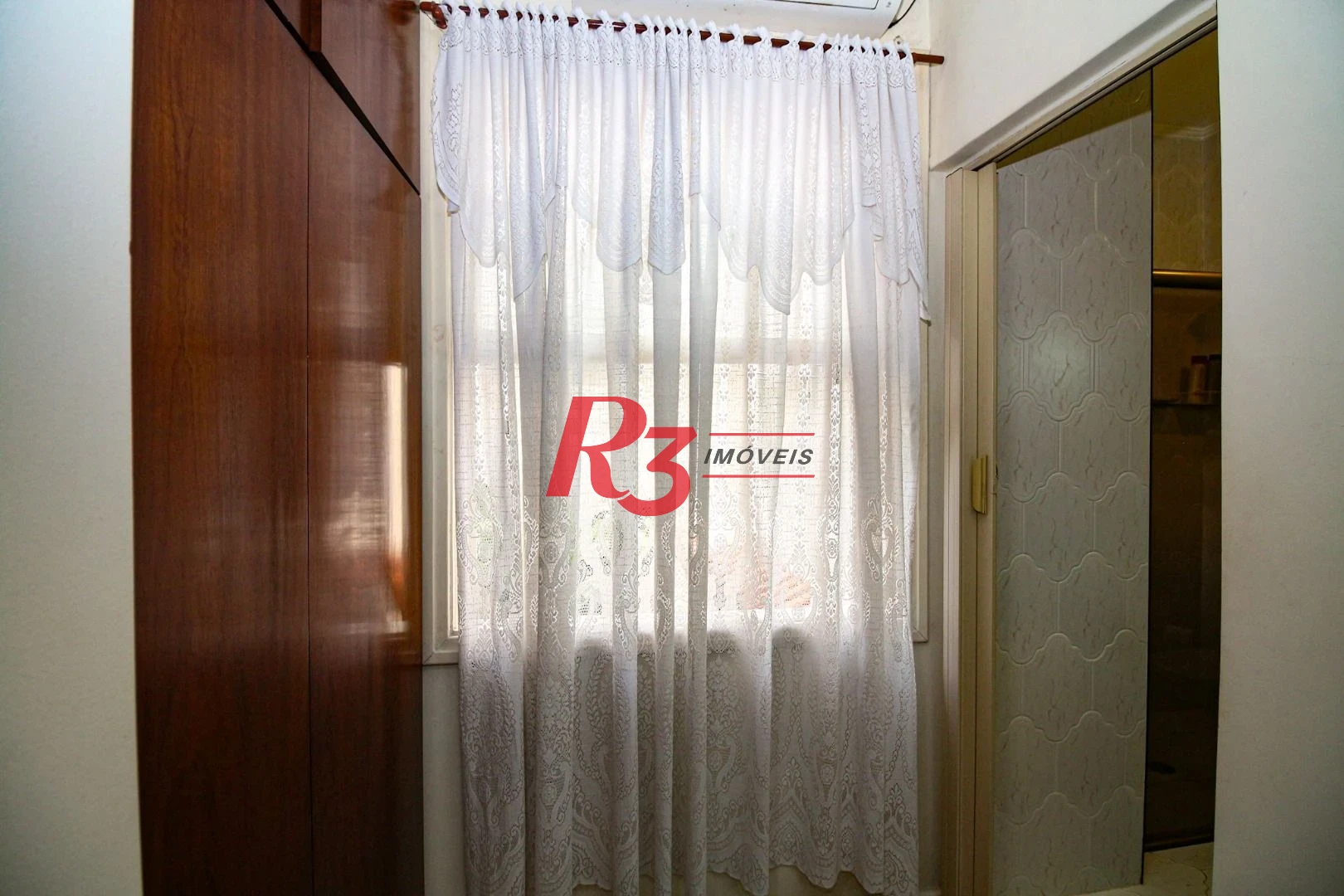 Casa com 3 dormitórios à venda, 350 m² por R$ 1.580.000,00 - Vila Belmiro - Santos/SP