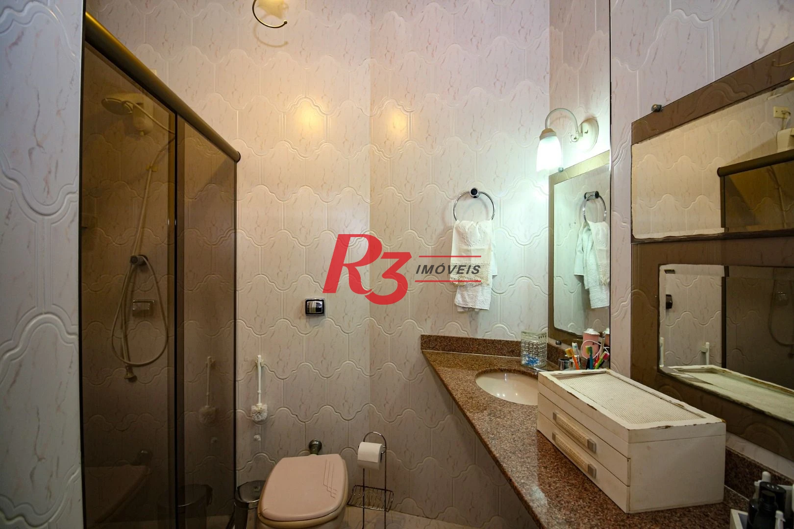 Casa com 3 dormitórios à venda, 350 m² por R$ 1.580.000,00 - Vila Belmiro - Santos/SP