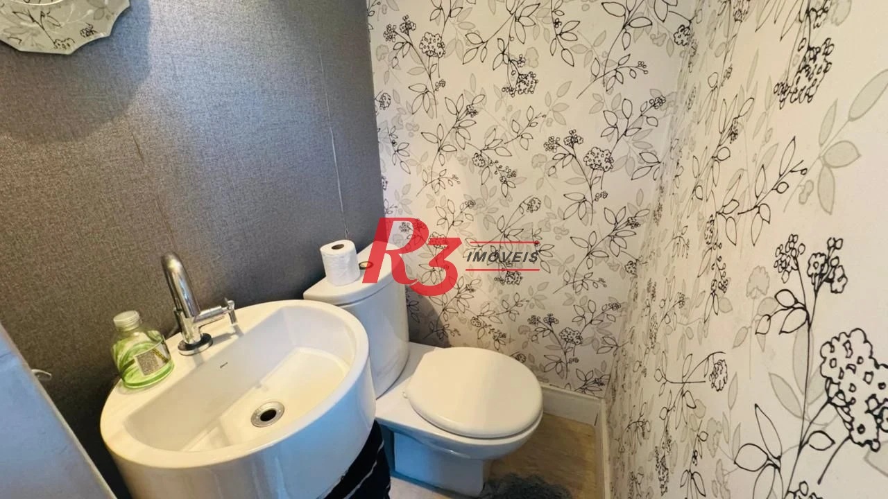 Casa com 3 dormitórios, 300 m² - venda por R$ 1.990.000,00 ou aluguel por R$ 10.200,01/mês - Embaré - Santos/SP