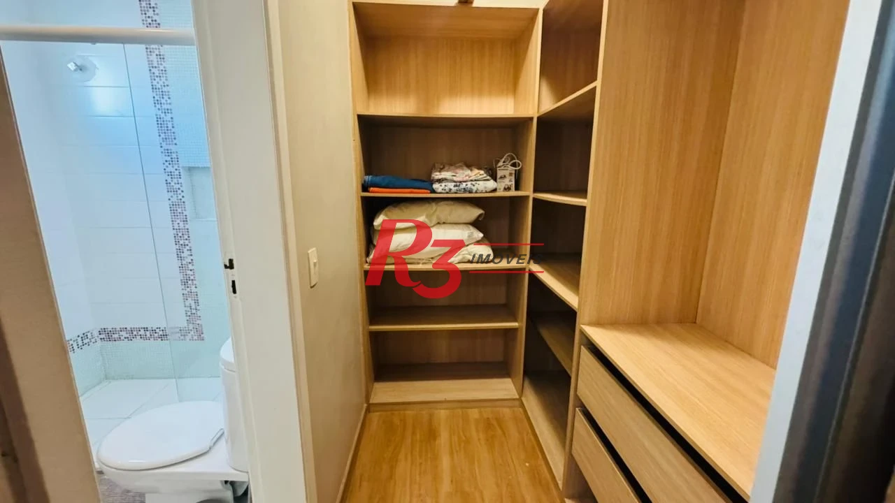 Casa com 3 dormitórios, 300 m² - venda por R$ 1.990.000,00 ou aluguel por R$ 10.200,01/mês - Embaré - Santos/SP