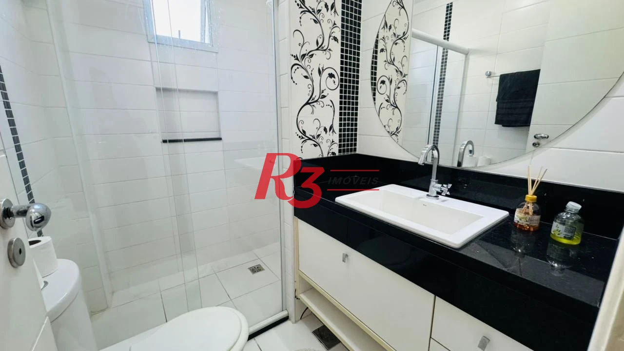 Casa com 3 dormitórios, 300 m² - venda por R$ 1.990.000,00 ou aluguel por R$ 10.200,01/mês - Embaré - Santos/SP