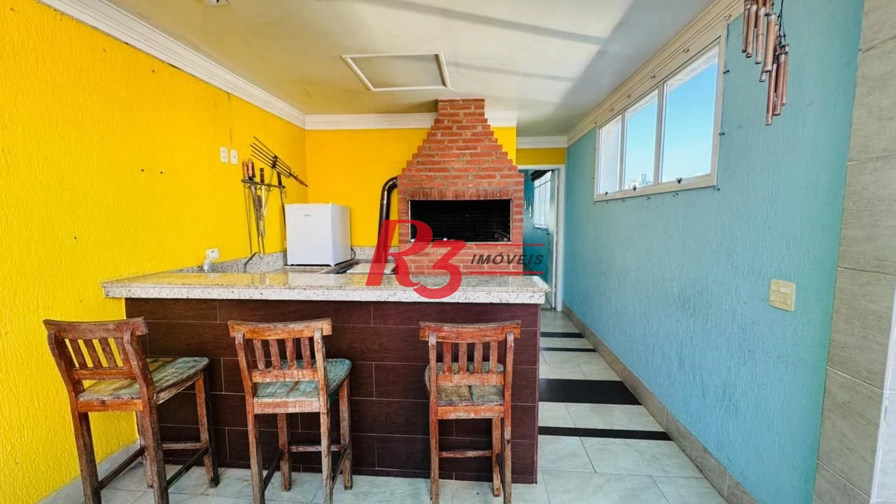 Casa com 3 dormitórios, 300 m² - venda por R$ 1.990.000,00 ou aluguel por R$ 10.200,01/mês - Embaré - Santos/SP