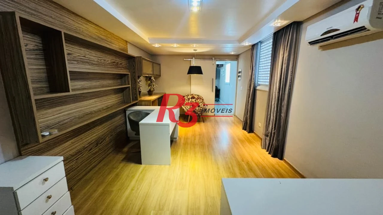 Casa com 3 dormitórios, 300 m² - venda por R$ 1.990.000,00 ou aluguel por R$ 10.200,01/mês - Embaré - Santos/SP