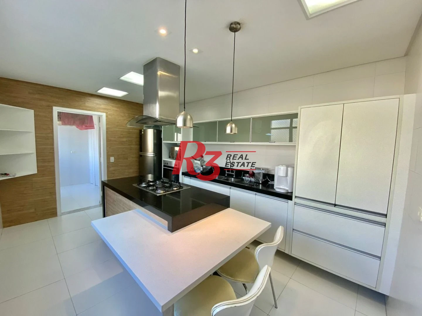 Casa com 3 dormitórios, 300 m² - venda por R$ 1.990.000,00 ou aluguel por R$ 10.200,01/mês - Embaré - Santos/SP