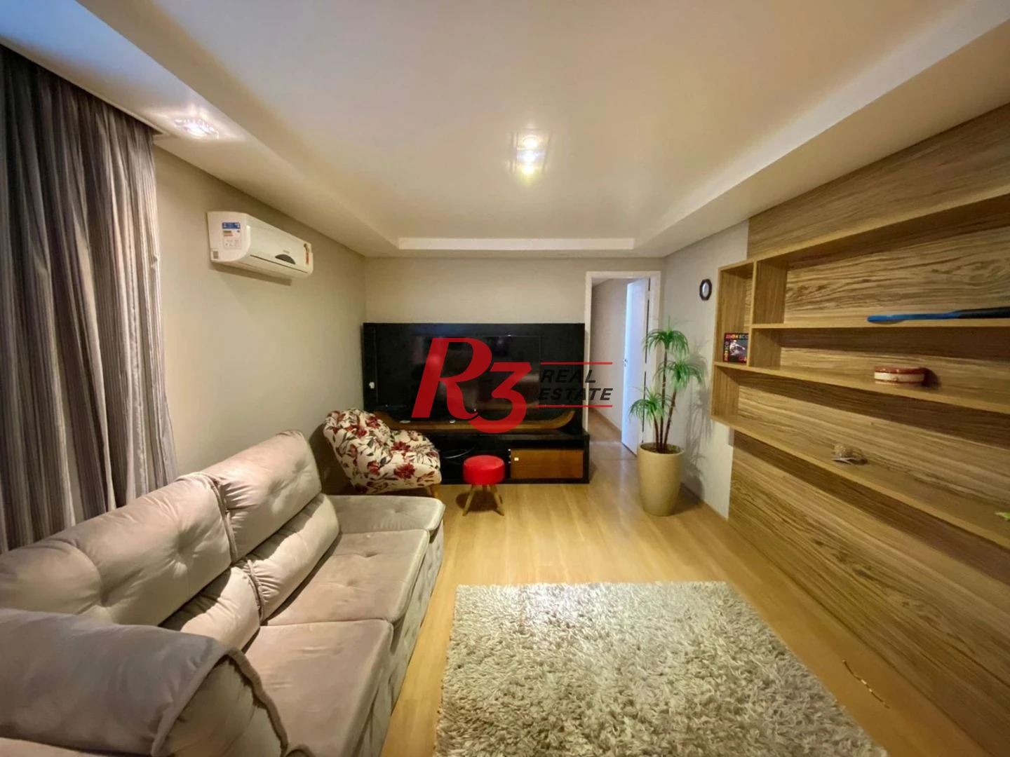 Casa com 3 dormitórios, 300 m² - venda por R$ 1.990.000,00 ou aluguel por R$ 10.200,01/mês - Embaré - Santos/SP