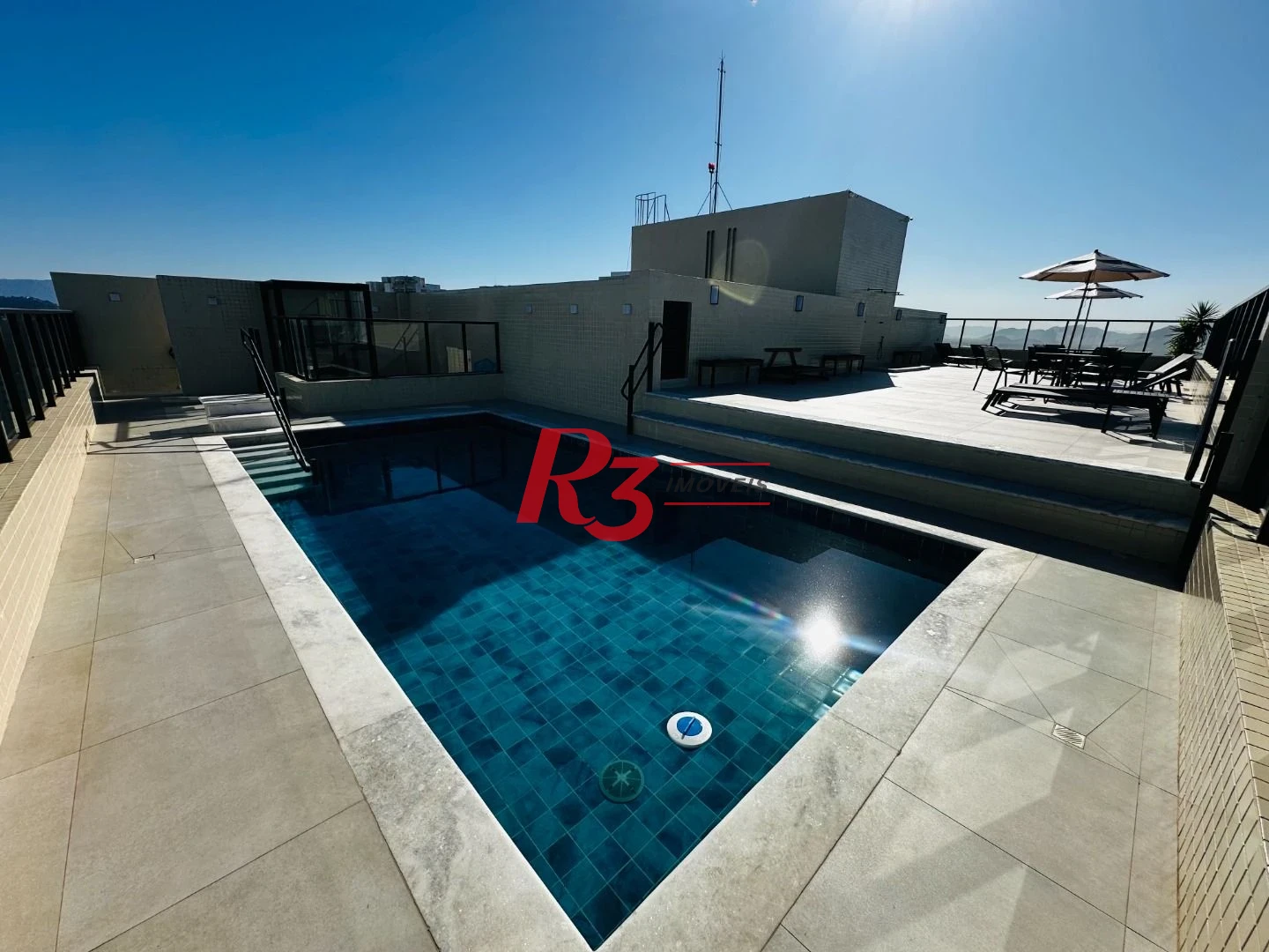 Apartamento com 2 dormitórios à venda, 65 m² por R$ 1.070.000,00 - Ponta da Praia - Santos/SP