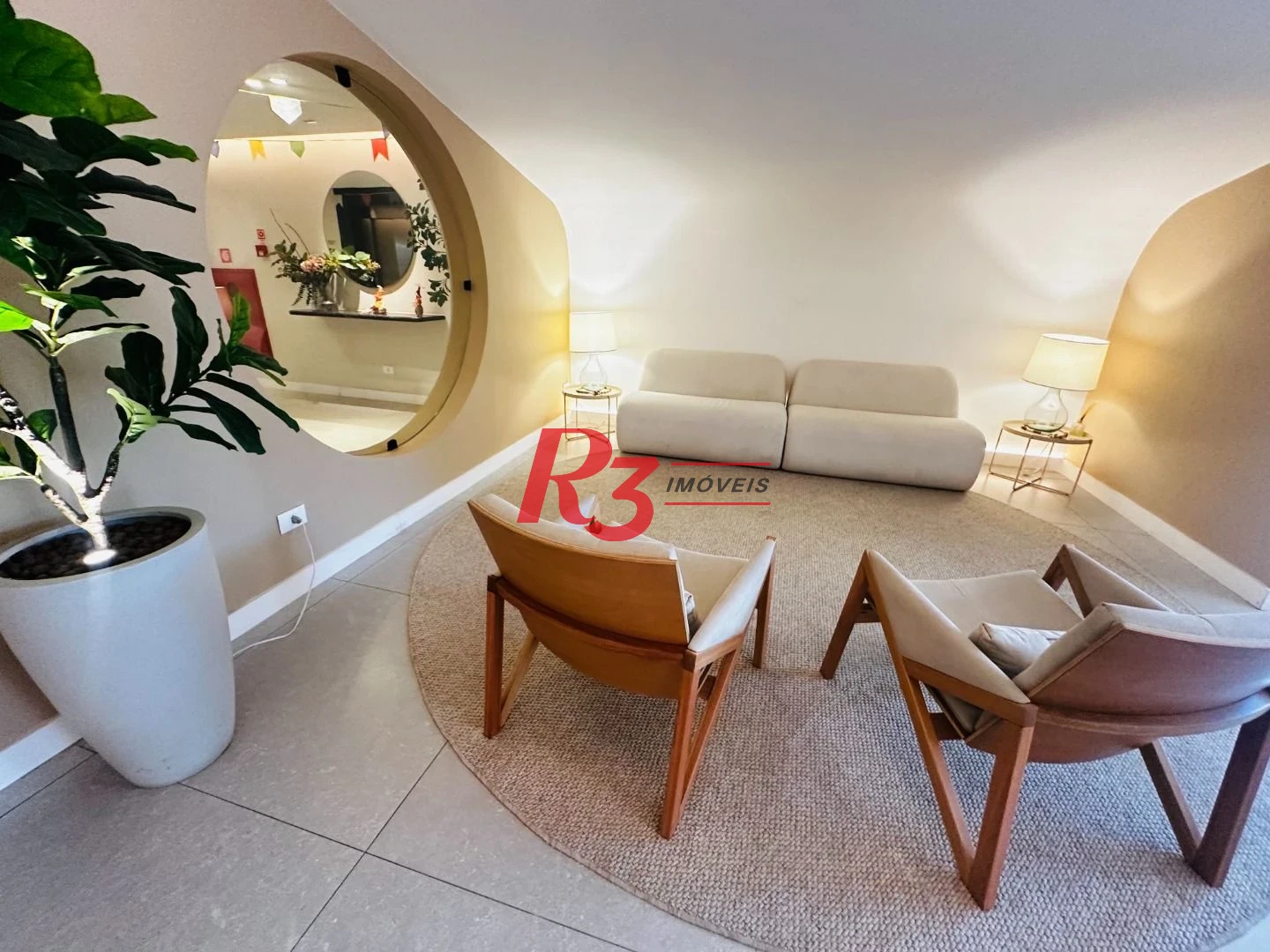 Apartamento com 2 dormitórios à venda, 65 m² por R$ 1.070.000,00 - Ponta da Praia - Santos/SP