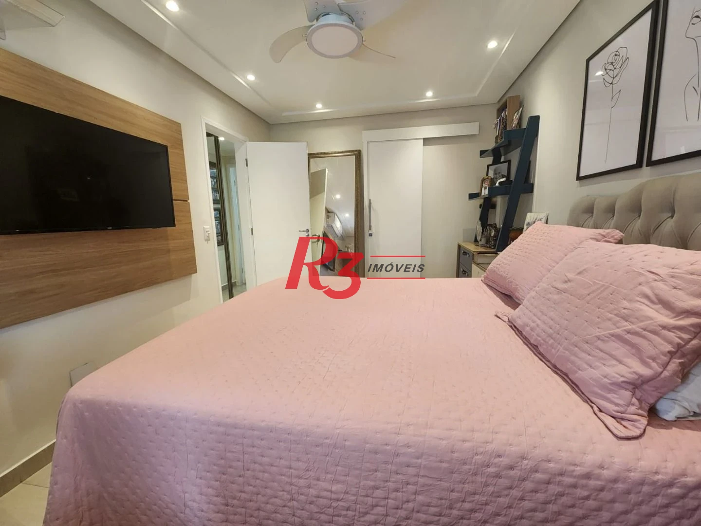 Apartamento com 2 dormitórios para alugar, 101 m² por R$ 6.200,00/mês - Campo Grande - Santos/SP
