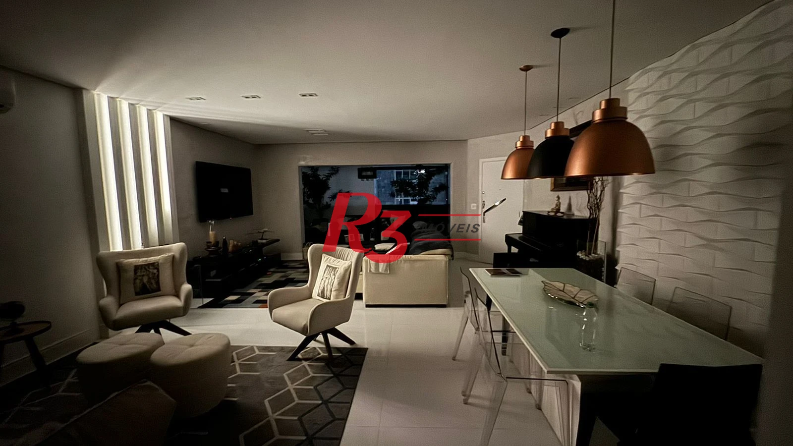Apartamento com 3 dormitórios à venda, 170 m² por R$ 2.350.000,00 - Gonzaga - Santos/SP