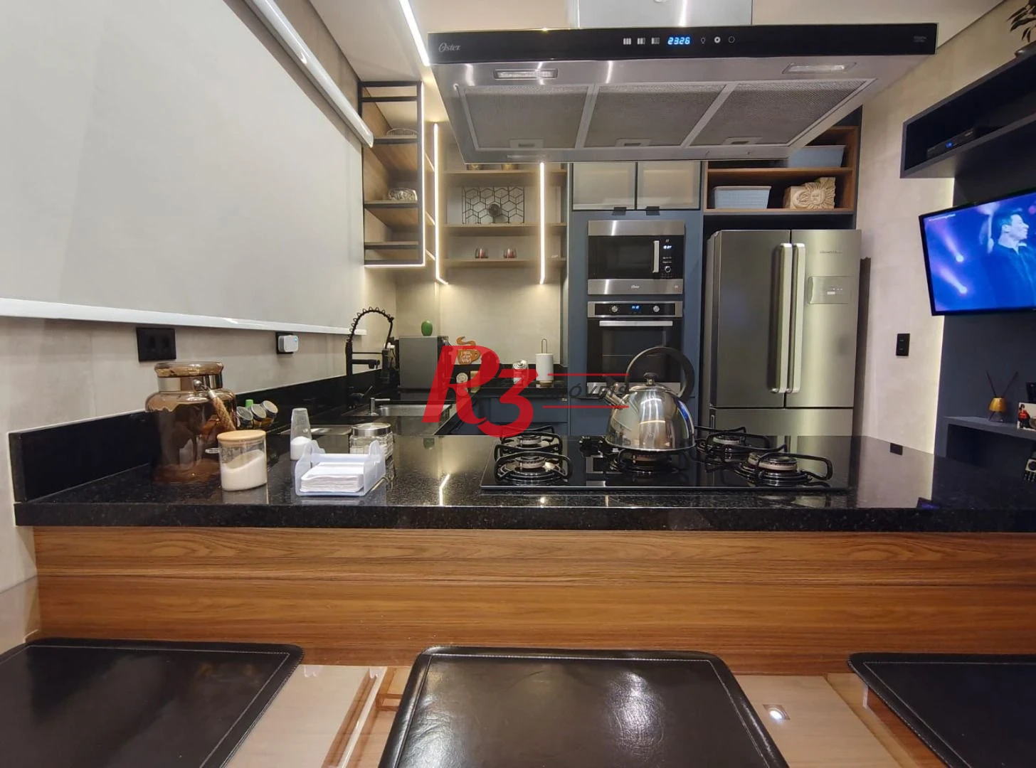 Apartamento com 3 dormitórios à venda, 170 m² por R$ 2.350.000,00 - Gonzaga - Santos/SP