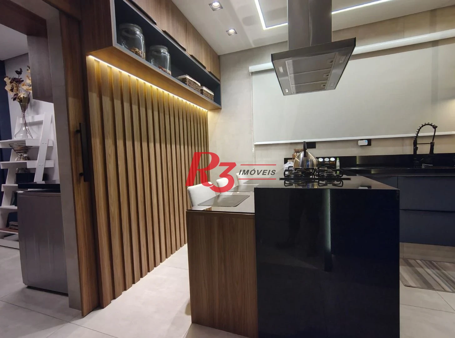 Apartamento com 3 dormitórios à venda, 170 m² por R$ 2.350.000,00 - Gonzaga - Santos/SP