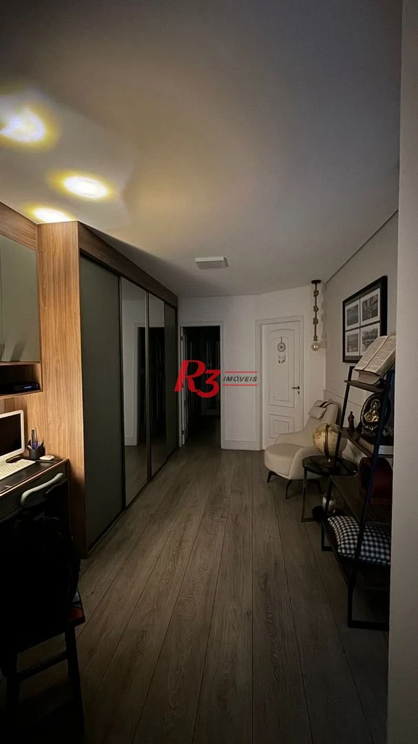 Apartamento com 3 dormitórios à venda, 170 m² por R$ 2.350.000,00 - Gonzaga - Santos/SP