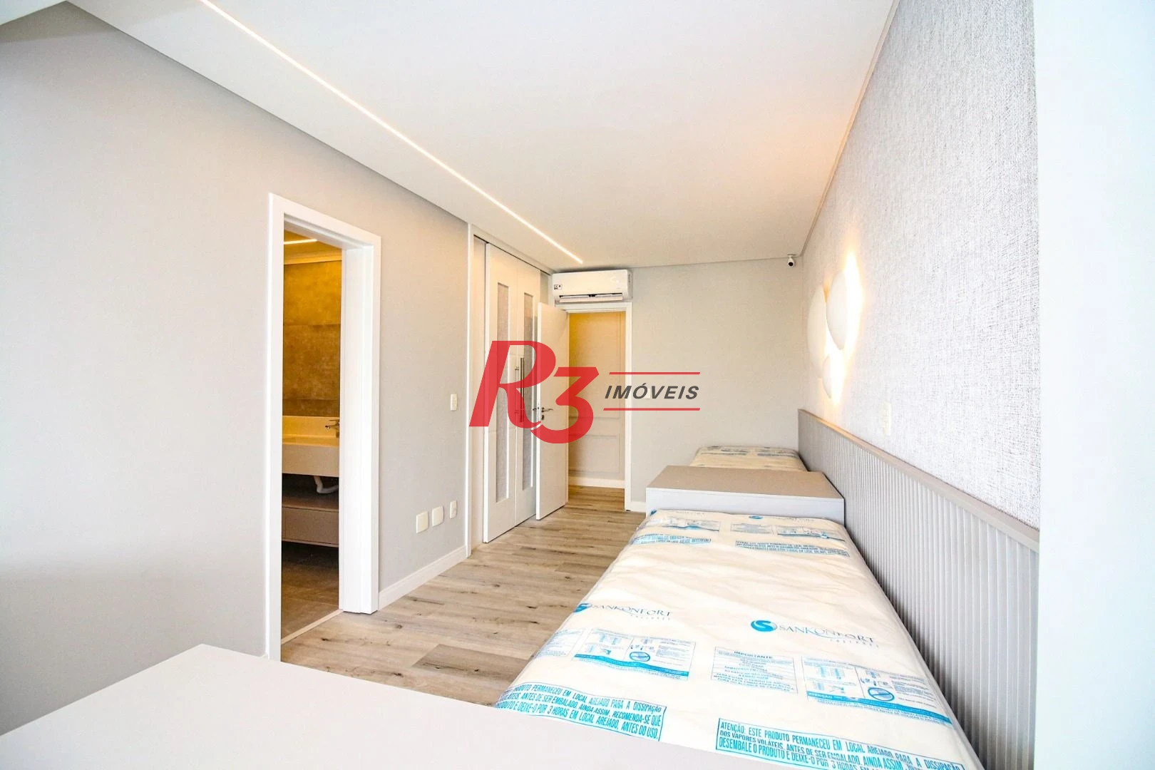 Apartamento à venda, 232 m² por R$ 4.250.000,00 - Embaré - Santos/SP