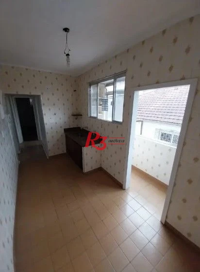 Apartamento com 2 dormitórios à venda, 74 m² por R$ 395.000,00 - Gonzaga - Santos/SP
