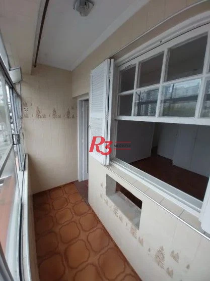 Apartamento com 2 dormitórios à venda, 74 m² por R$ 395.000,00 - Gonzaga - Santos/SP