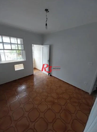 Apartamento com 2 dormitórios à venda, 74 m² por R$ 395.000,00 - Gonzaga - Santos/SP