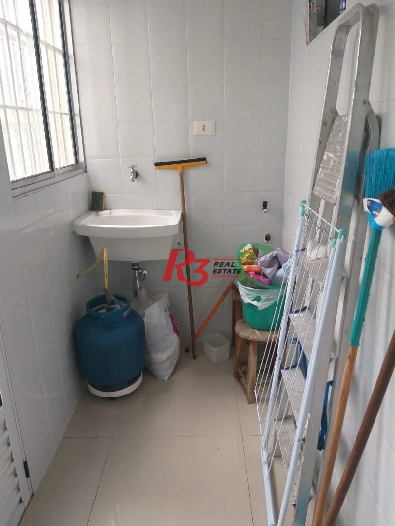 Apartamento com 2 dormitórios para alugar, 72 m² por R$ 3.500,00/mês - Boqueirão - Santos/SP