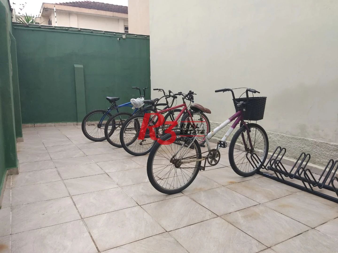 Apartamento com 2 dormitórios para alugar, 72 m² por R$ 3.500,00/mês - Boqueirão - Santos/SP
