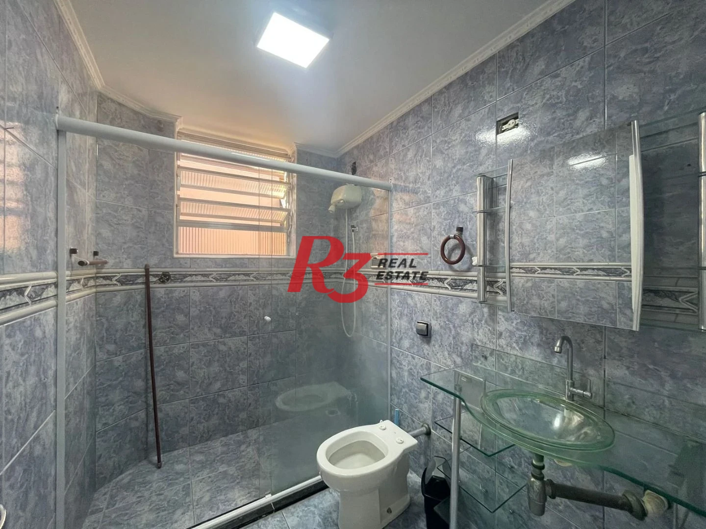 Apartamento com 3 dormitórios à venda, 115 m² por R$ 690.000,00 - Boqueirão - Santos/SP