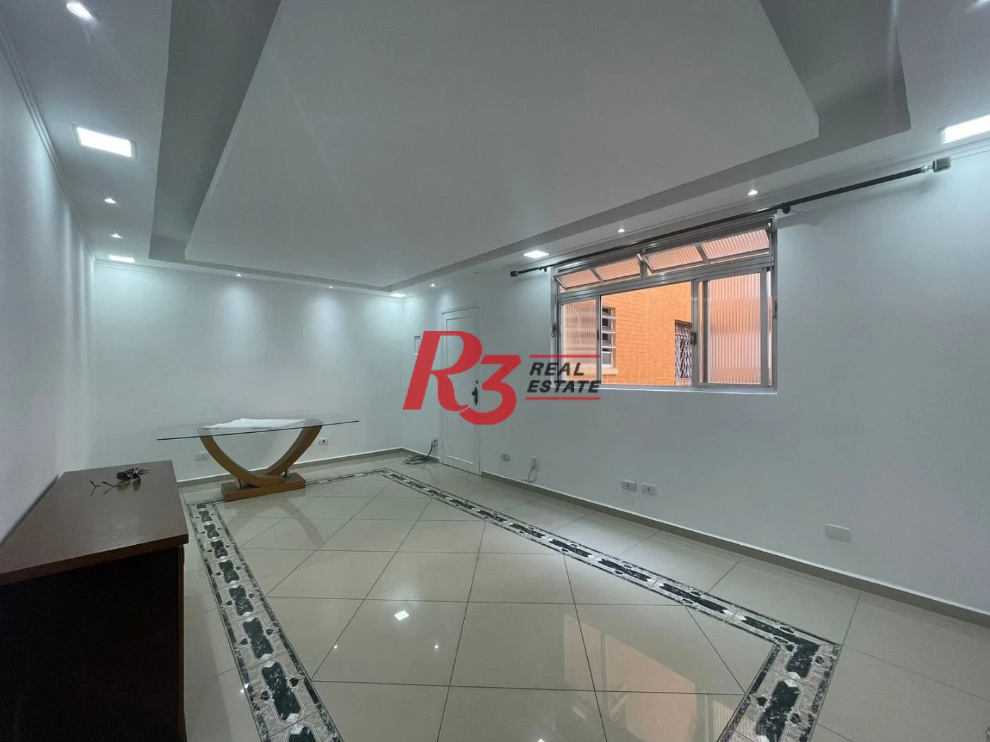 Apartamento com 3 dormitórios à venda, 115 m² por R$ 690.000,00 - Boqueirão - Santos/SP