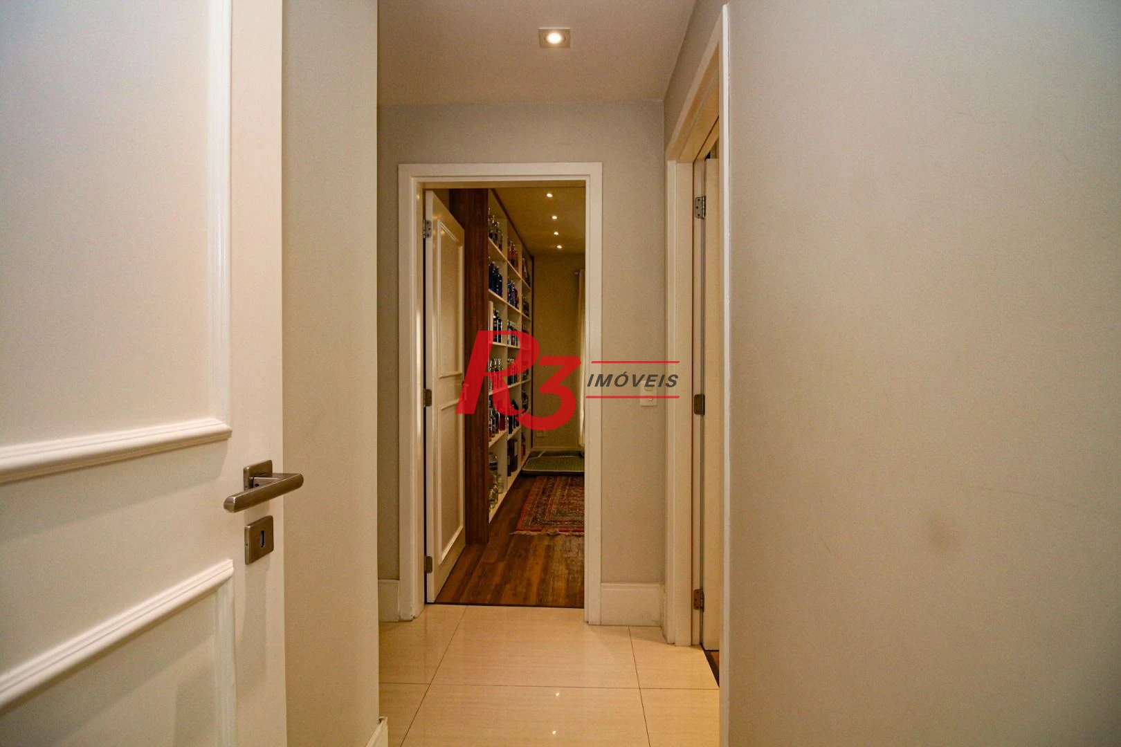Apartamento com 4 dormitórios à venda, 228 m² por R$ 3.800.000,00 - Gonzaga - Santos/SP