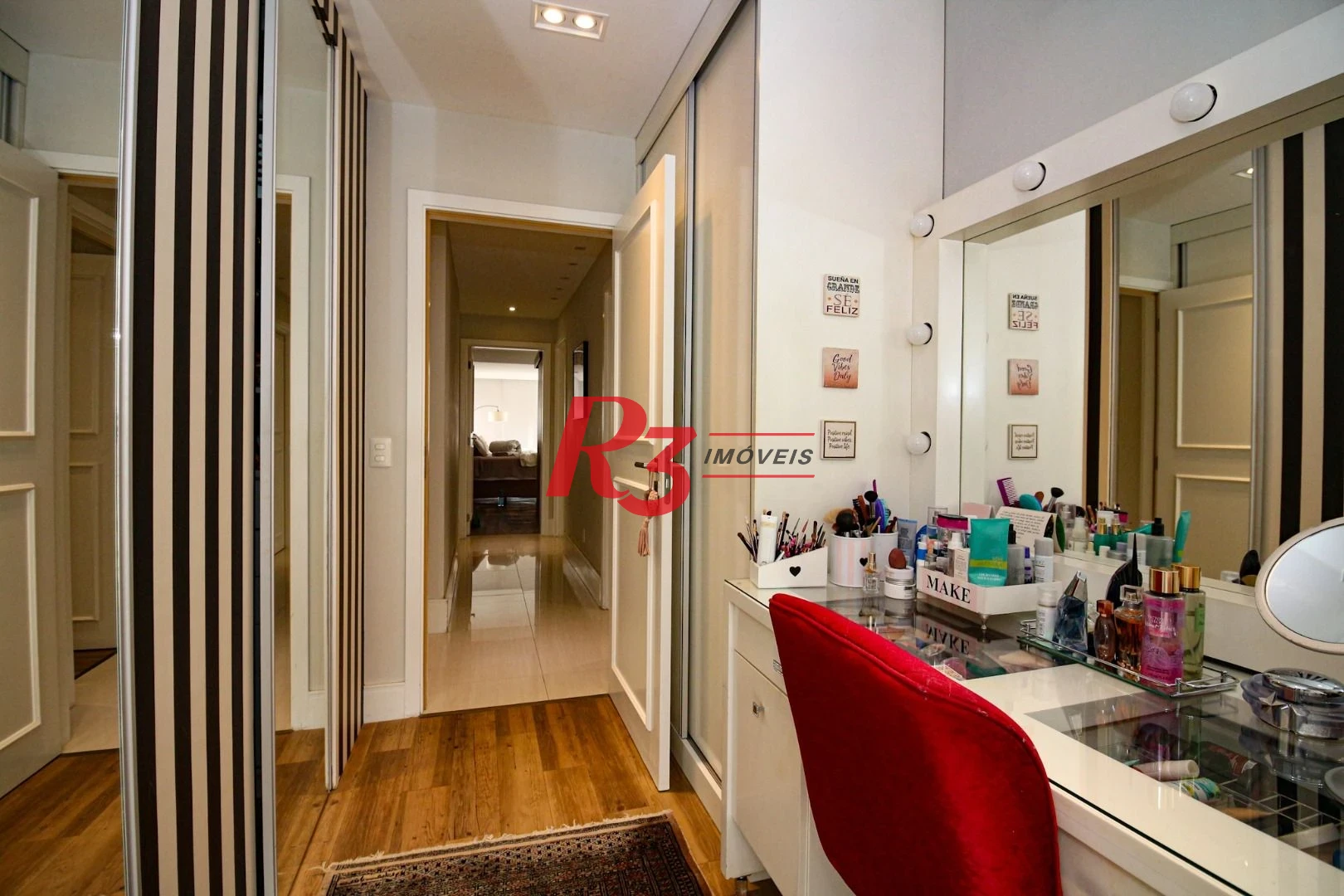 Apartamento com 4 dormitórios à venda, 228 m² por R$ 3.800.000,00 - Gonzaga - Santos/SP