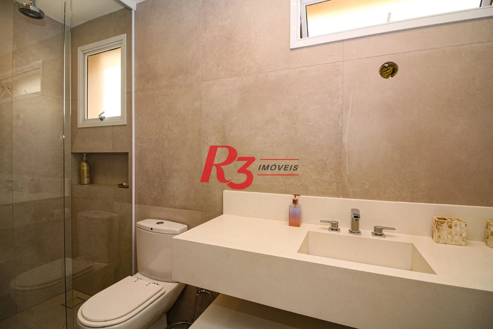 Apartamento com 4 dormitórios à venda, 228 m² por R$ 3.800.000,00 - Gonzaga - Santos/SP