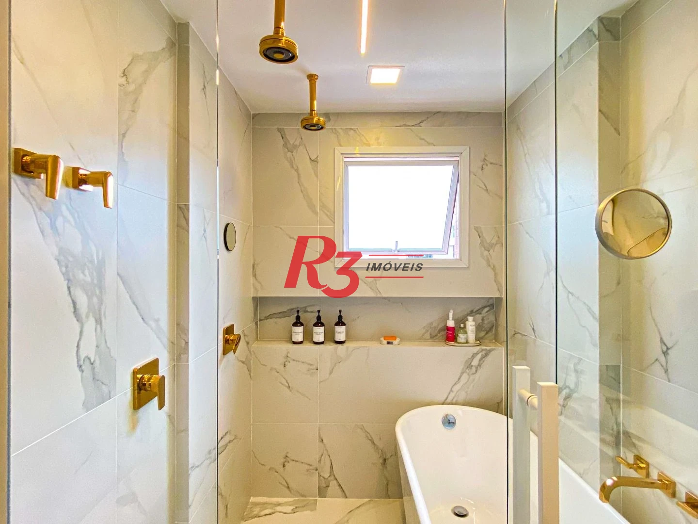 Apartamento com 4 dormitórios à venda, 228 m² por R$ 3.800.000,00 - Gonzaga - Santos/SP