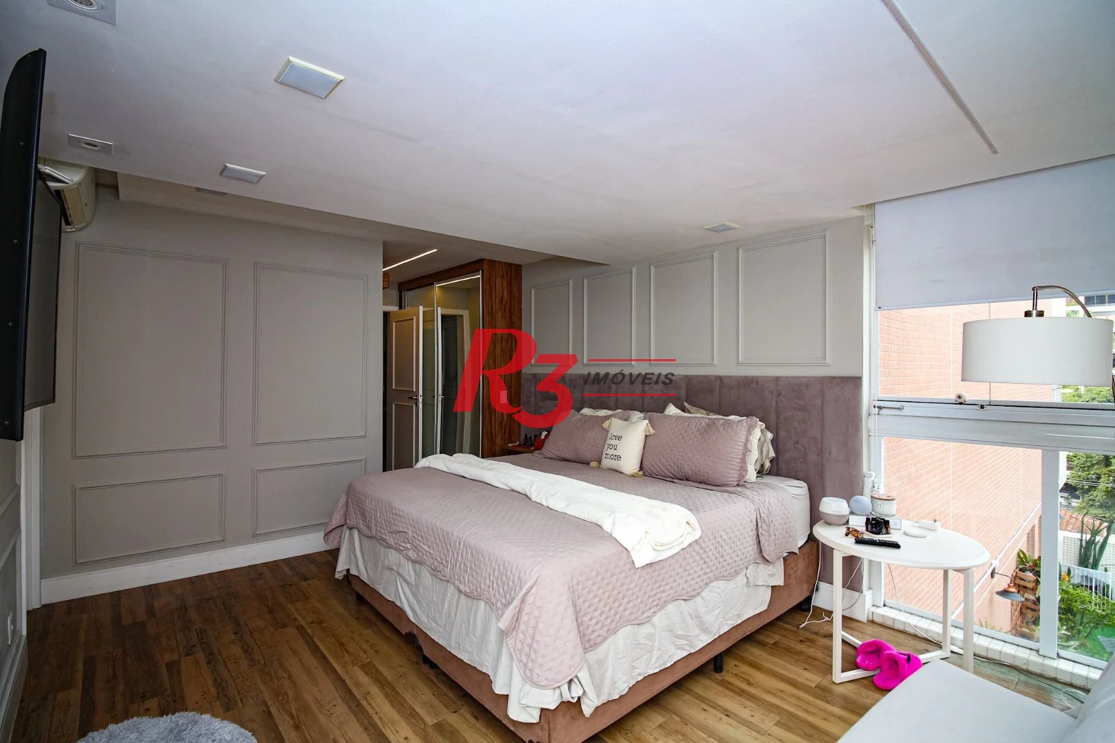 Apartamento com 4 dormitórios à venda, 228 m² por R$ 3.800.000,00 - Gonzaga - Santos/SP