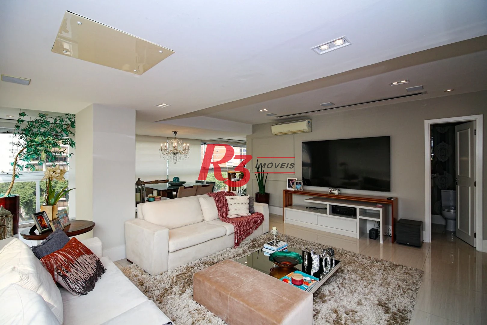 Apartamento com 4 dormitórios à venda, 228 m² por R$ 3.800.000,00 - Gonzaga - Santos/SP