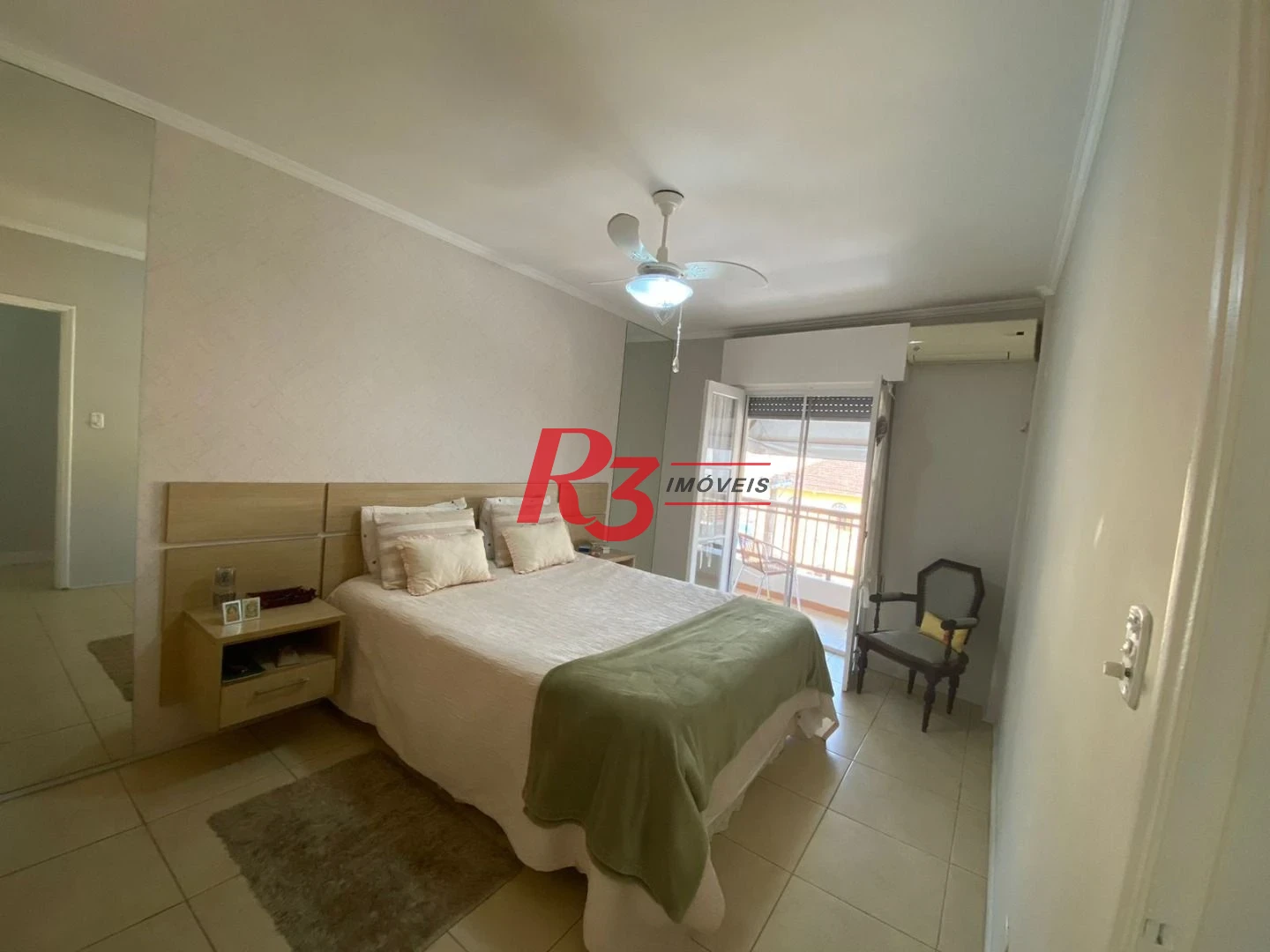 Apartamento com 3 dormitórios à venda, 163 m² por R$ 1.150.000,00 - Boqueirão - Santos/SP