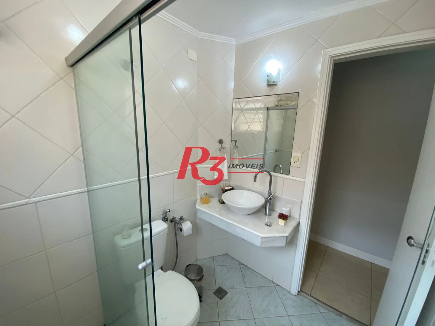 Apartamento com 3 dormitórios à venda, 163 m² por R$ 1.150.000,00 - Boqueirão - Santos/SP