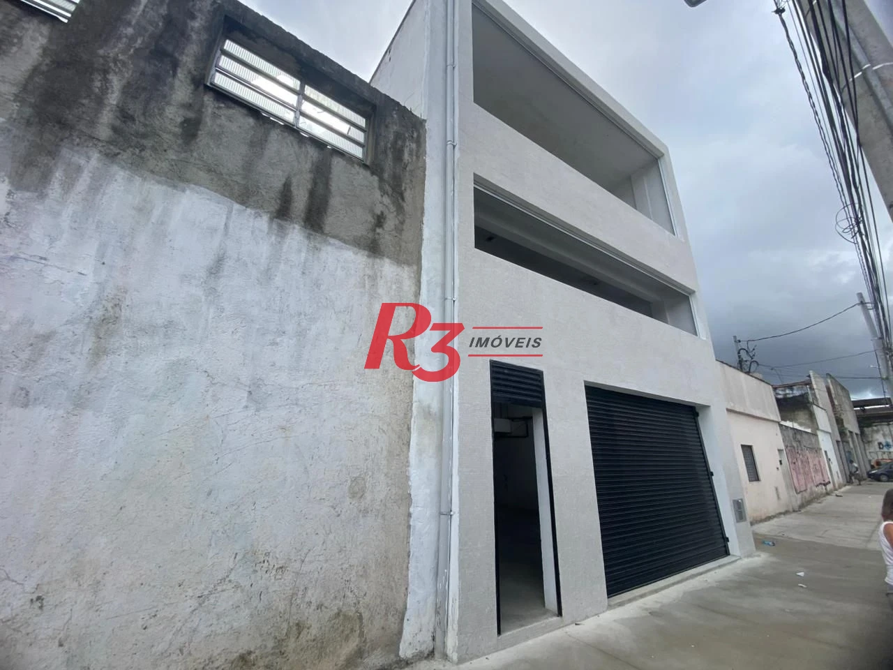 Galpão, 331 m² - venda por R$ 800.000,00 ou aluguel por R$ 6.000,00/mês - Paquetá - Santos/SP