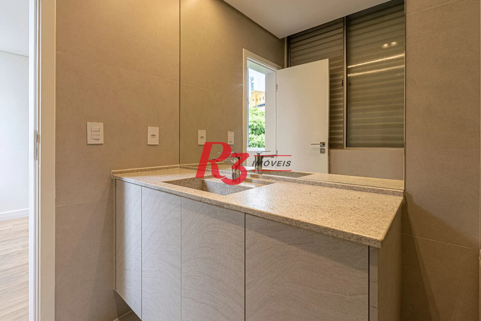 Apartamento à venda, 223 m² por R$ 2.590.000,00 - Boqueirão - Santos/SP
