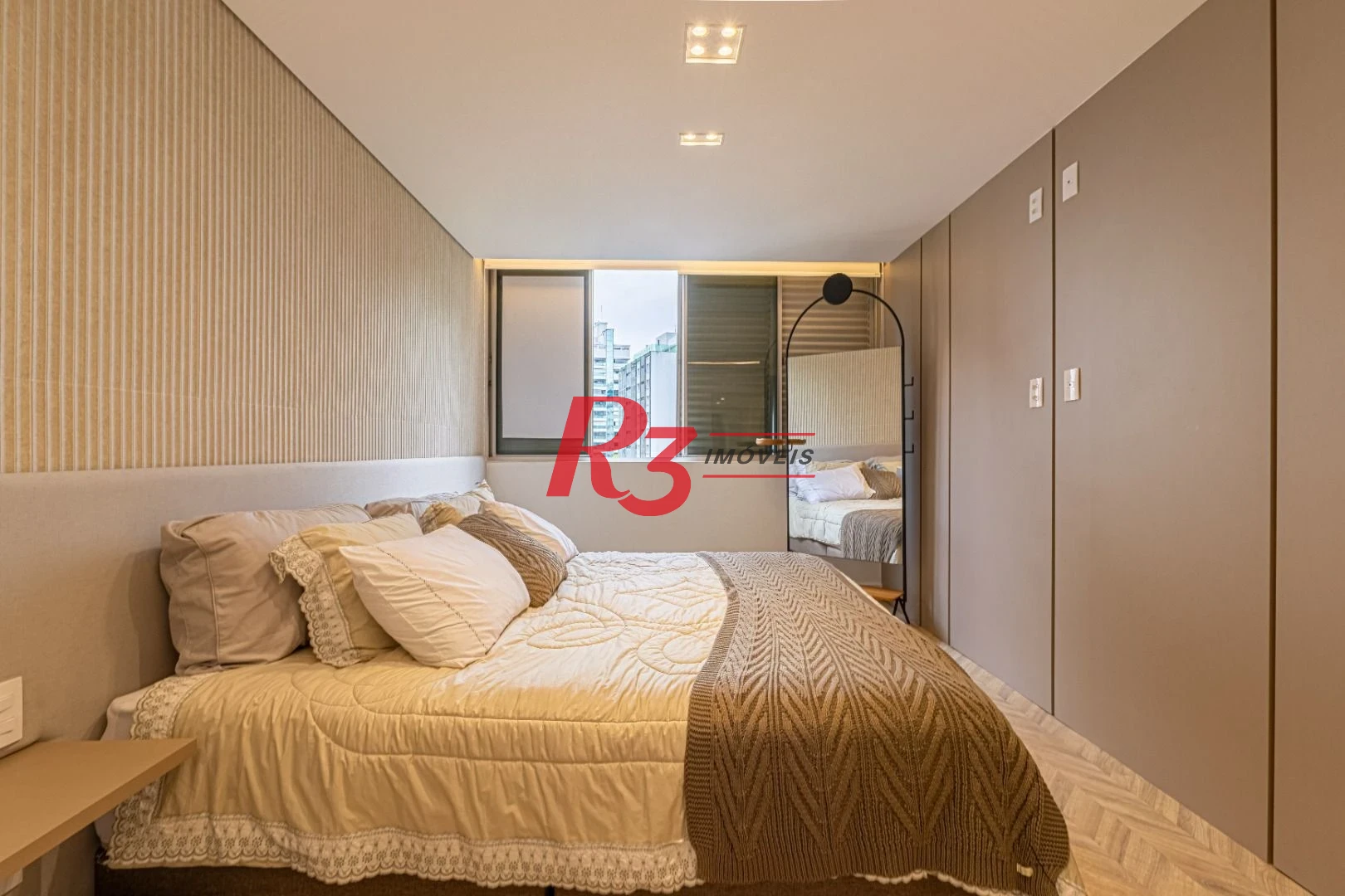 Apartamento à venda, 223 m² por R$ 2.590.000,00 - Boqueirão - Santos/SP