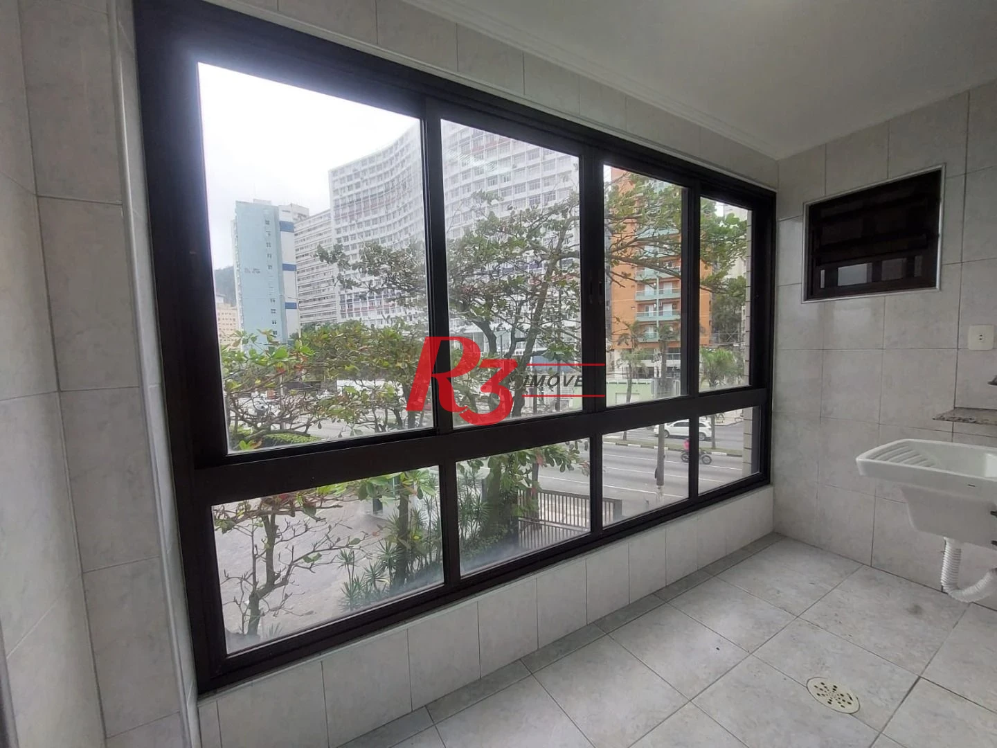 Apartamento com 2 dormitórios à venda, 160 m² por R$ 900.000,00 - José Menino - Santos/SP