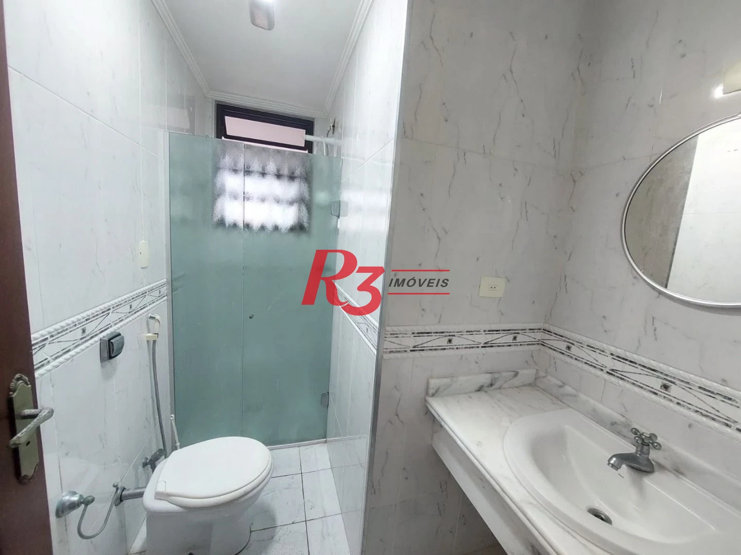 Apartamento com 2 dormitórios à venda, 160 m² por R$ 900.000,00 - José Menino - Santos/SP